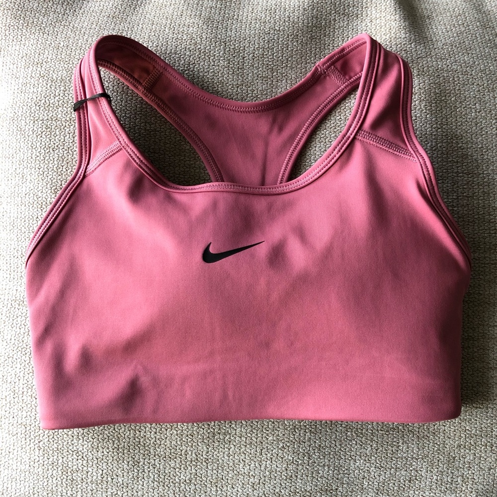 Nike Sports Bra (NWT)